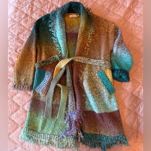 Anthropologie sweater❤️ - Picture 1 of 4